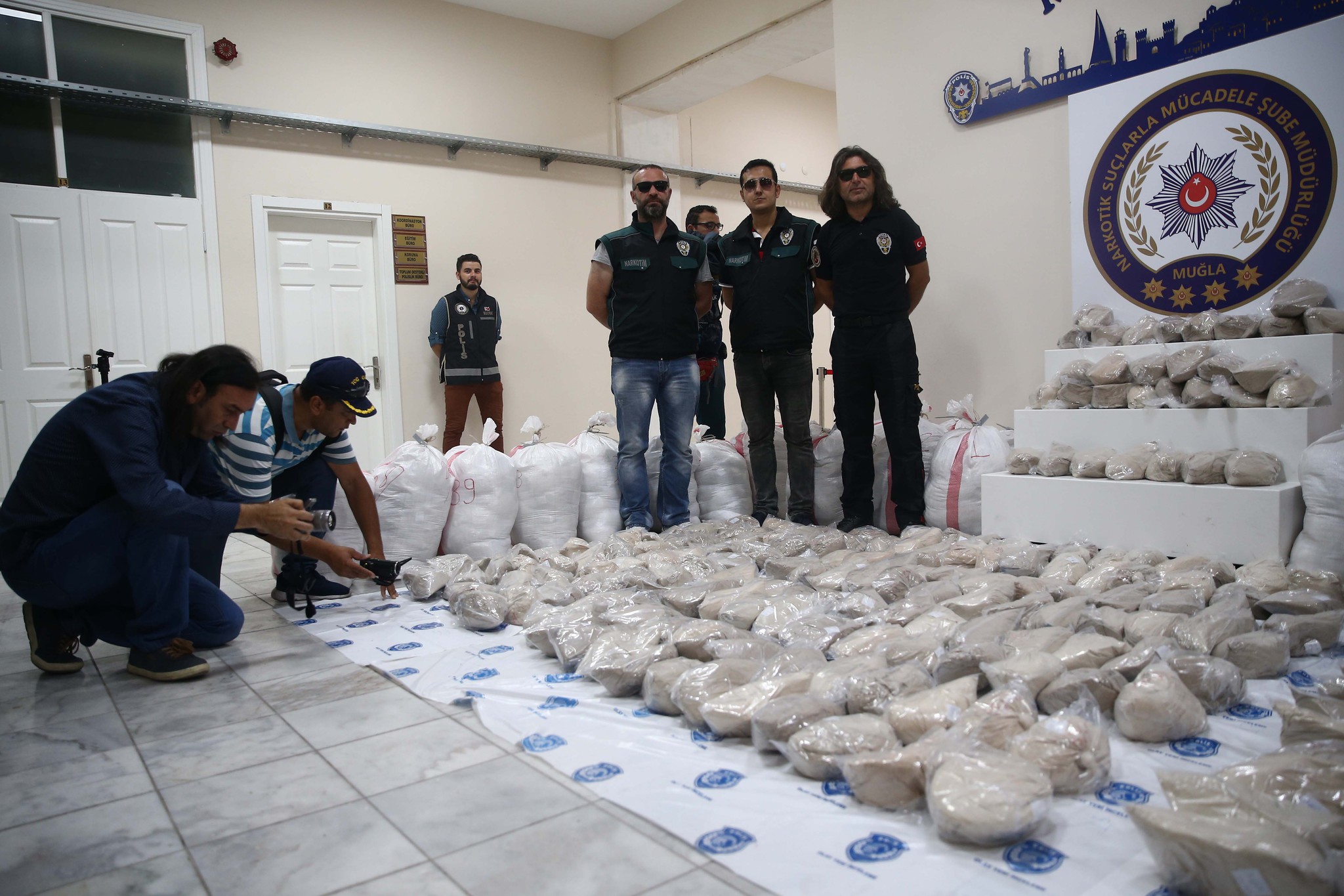 SAT’lardan Süveyş’te 26 dakikada operasyon