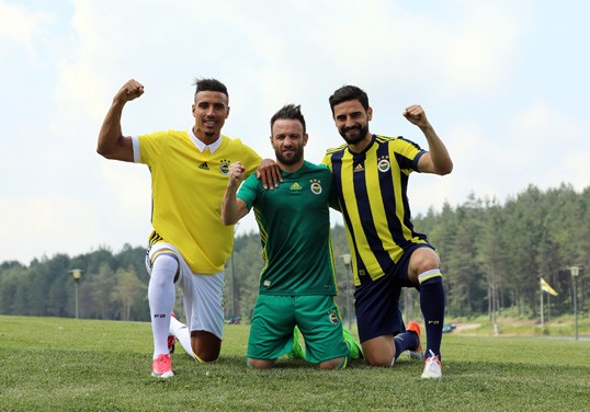 Iste Fenerbahce Nin 2017 2018 Sezonu Formalari Fotohaber Spor