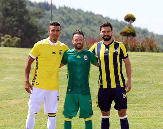 Iste Fenerbahce Nin 2017 2018 Sezonu Formalari Fotohaber Spor
