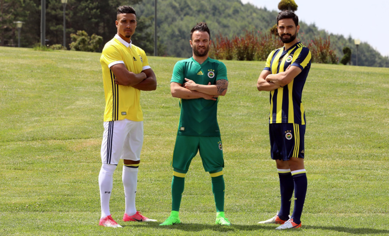 Iste Fenerbahce Nin 2017 2018 Sezonu Formalari Fotohaber Spor