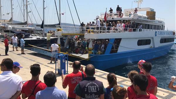 Son dakika! Tahliyeler başladı.. İlk feribot Bodrum’da