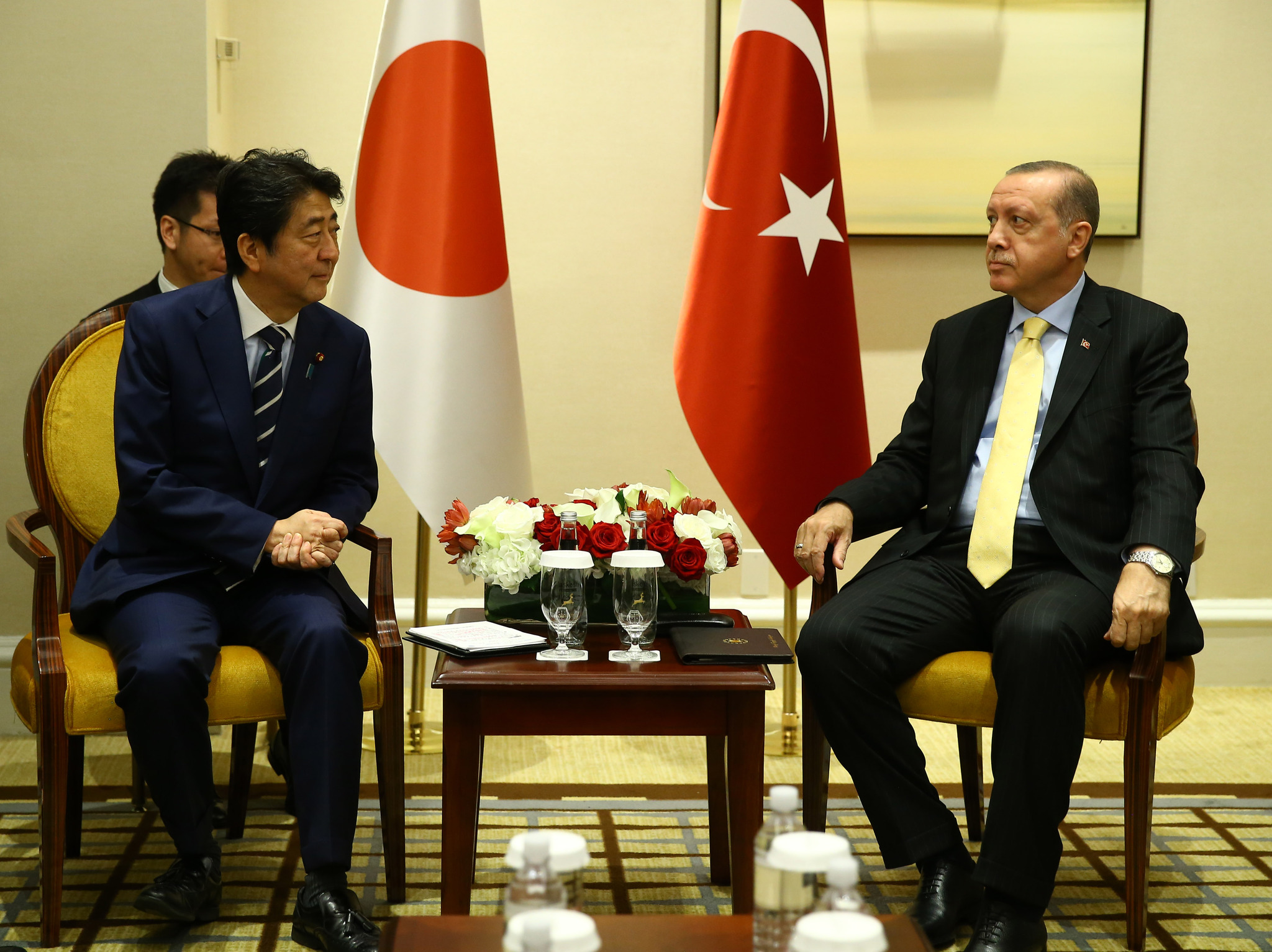 Kılıçdaroğlu konuşurken ABD’den gelen fotoğraflar CHP liderini komik duruma düşürdü