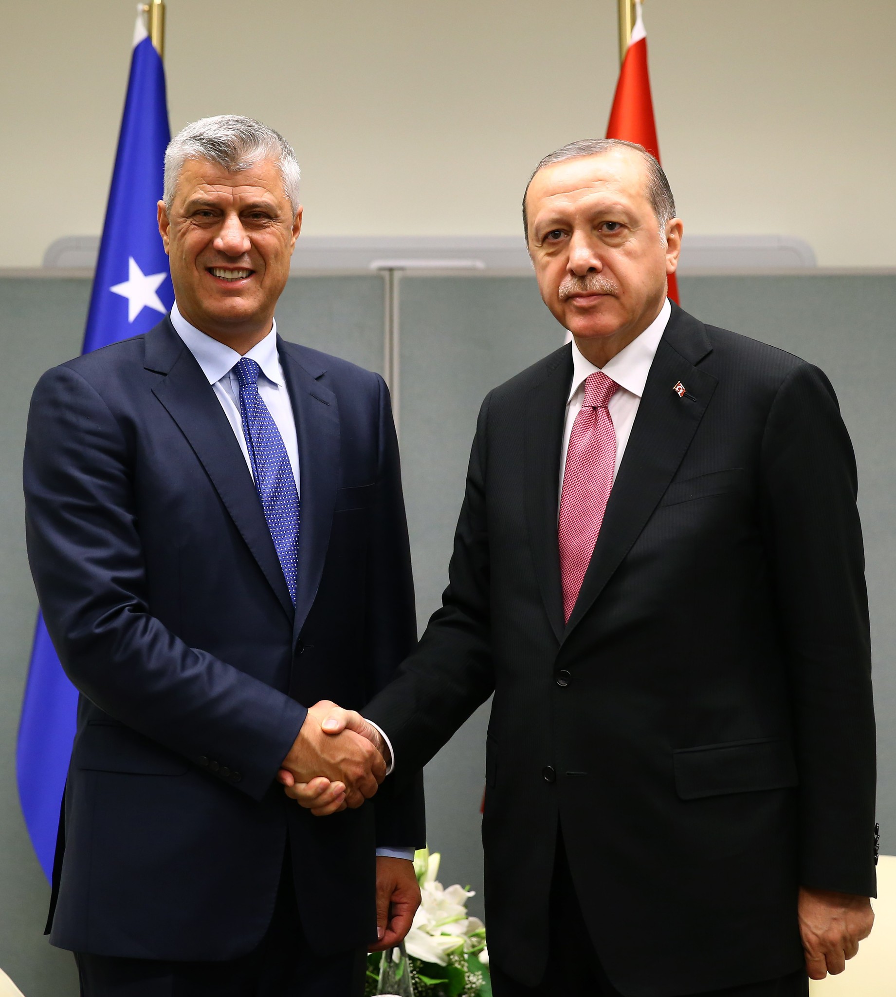 Kılıçdaroğlu konuşurken ABD’den gelen fotoğraflar CHP liderini komik duruma düşürdü