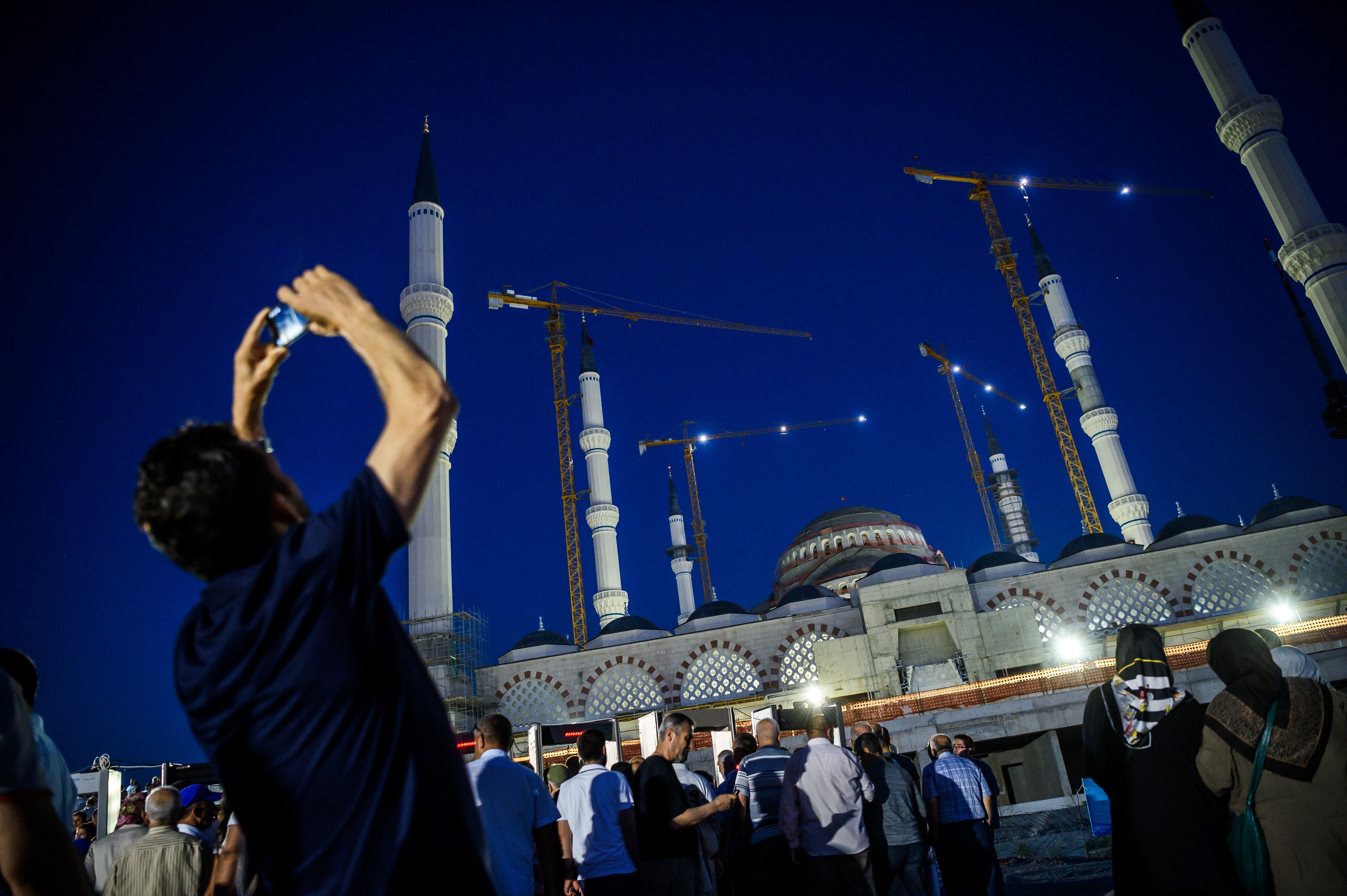 Новая мечеть в Турции