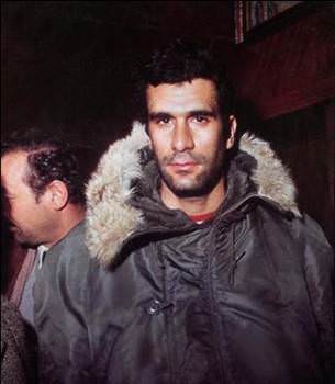 Deniz Gezmi� ve arkada�lar�