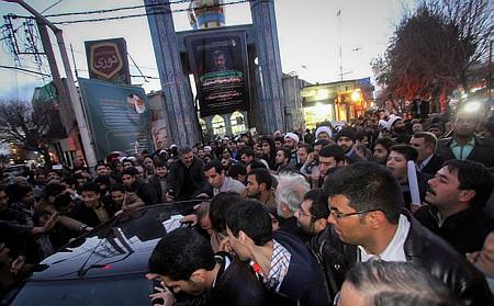 Ahmedinejad’ın zor anları