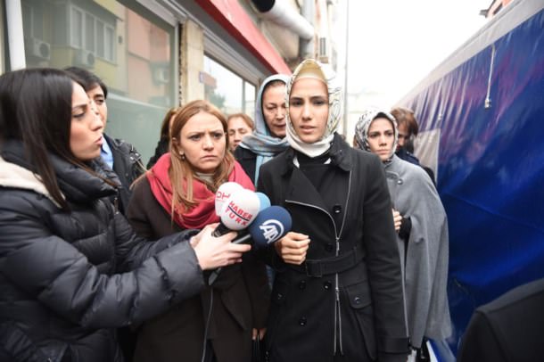 Cumhurbaşkanı Erdoğan’ın kızları taziye evinde