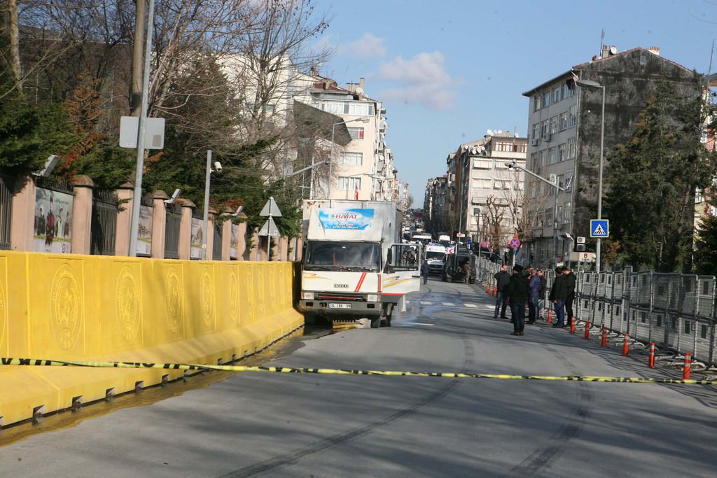 Freni patlayan kamyon İstanbul Emniyetini karıştırdı