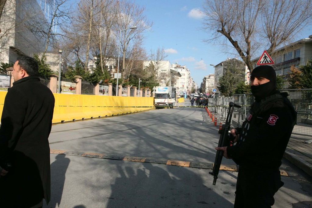 Freni patlayan kamyon İstanbul Emniyetini karıştırdı