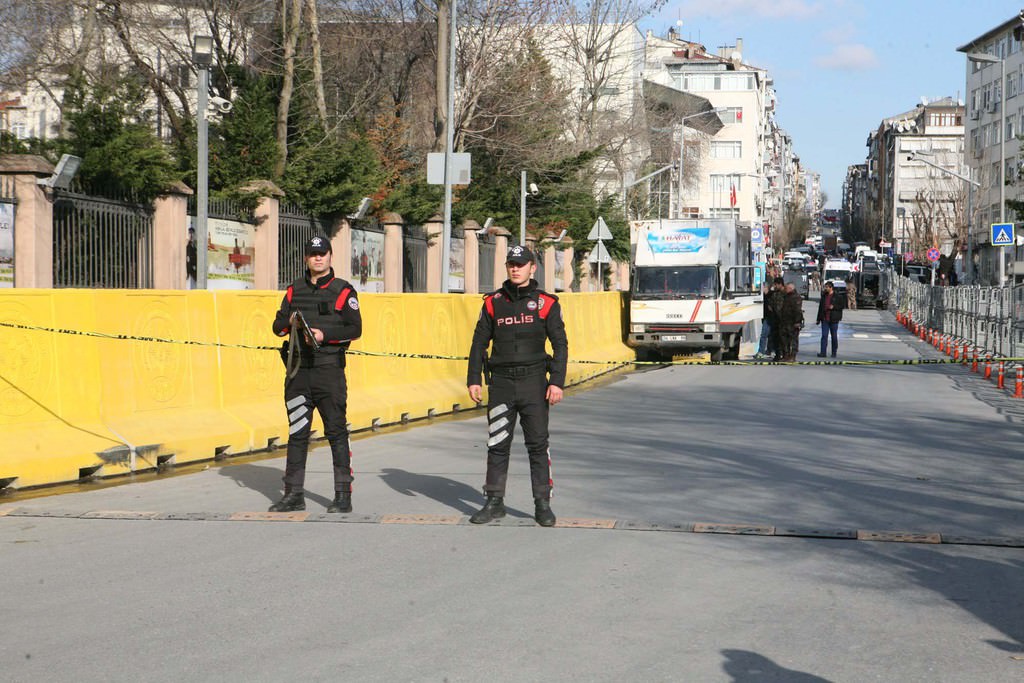 Freni patlayan kamyon İstanbul Emniyetini karıştırdı