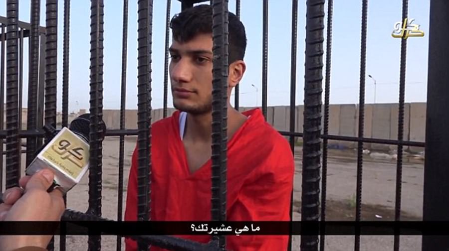 IŞİD Peşmergeleri kafeste gezdirdi!