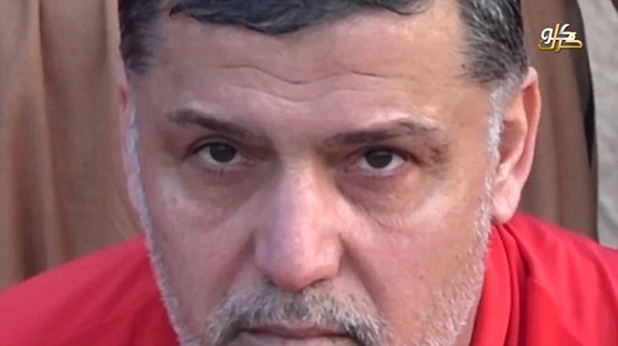 IŞİD Peşmergeleri kafeste gezdirdi!