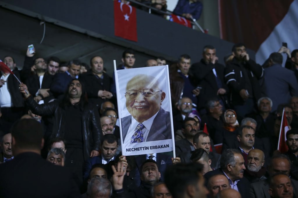 Ak Parti evet için sahada