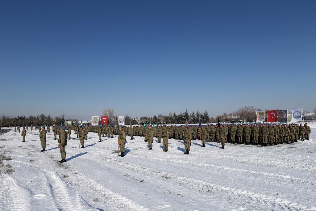 Son dakika haberi: Hulusi Akar, Hainler, arazide baş edemeği komandolarımızı...