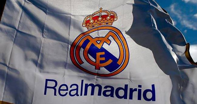 Real Madrid logosunda haçı kaldırdı!