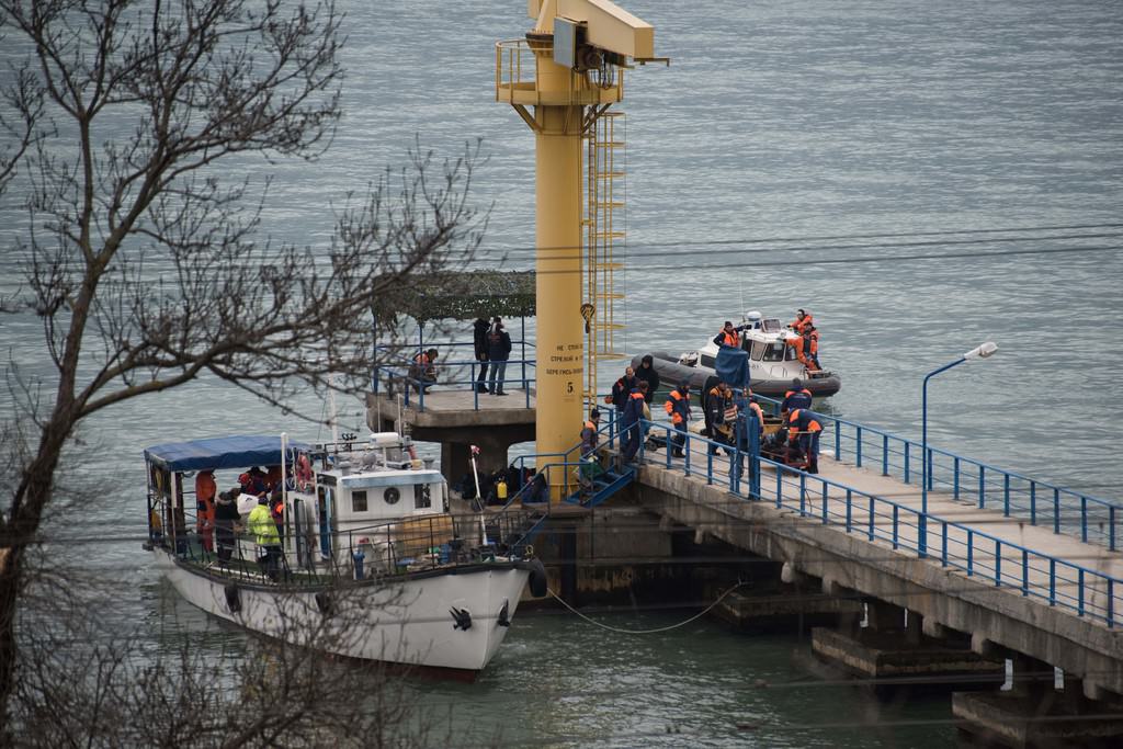 Rusya şokta! Düşen uçak Karadeniz’in 70 metre derinliğinde... İşte ilk fotoğraflar