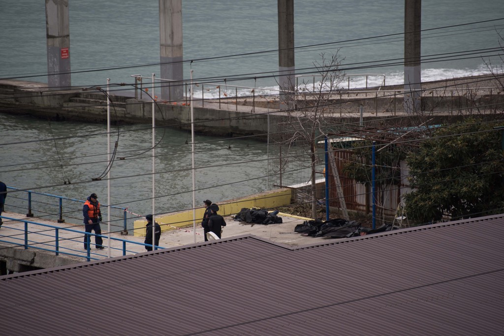Rusya şokta! Düşen uçak Karadeniz’in 70 metre derinliğinde... İşte ilk fotoğraflar
