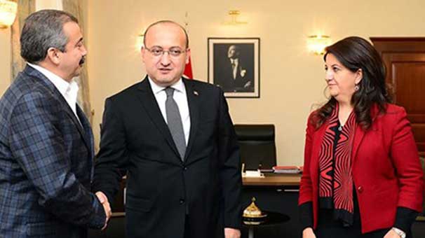 PKK’ya silah bırak çağrısı Avrupa medyasında