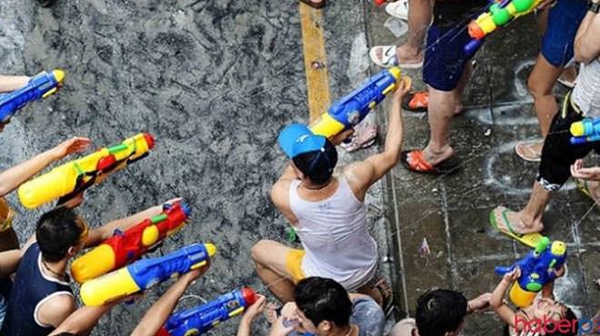 Savaş değil ’bayram’