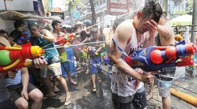 Savaş değil ’bayram’