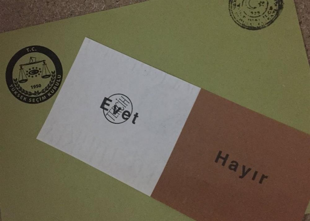 10 soruda 16 Nisan referandumu