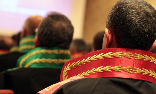 10 soruda 16 Nisan referandumu