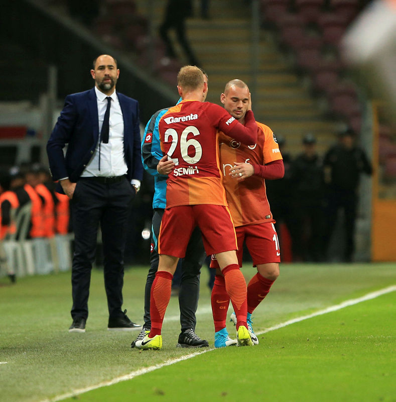 Galatasaray�da Sneijder depremi! Sayfa 4 Spor Haberleri