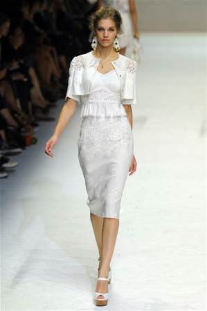 Yeni 2012 Bu Yaz Moda Beyaz modası modelleri örnekleri resimleri 01 d Bu Yaz Moda Beyaz