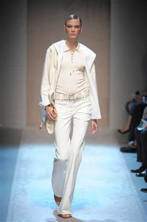 Yeni 2012 Bu Yaz Moda Beyaz modası modelleri örnekleri resimleri 04 d Bu Yaz Moda Beyaz