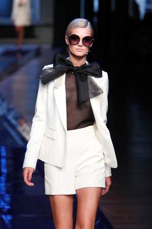 Yeni 2012 Bu Yaz Moda Beyaz modası modelleri örnekleri resimleri 08 d Bu Yaz Moda Beyaz
