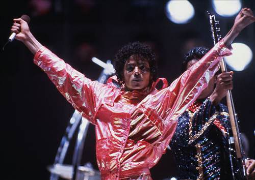 Michael Jackson'�n çok konu�ulan de�i�imi