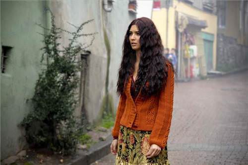 Tuba Büyüküstün