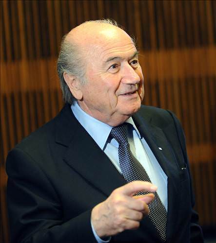 Başbakan ve Platini bir arada