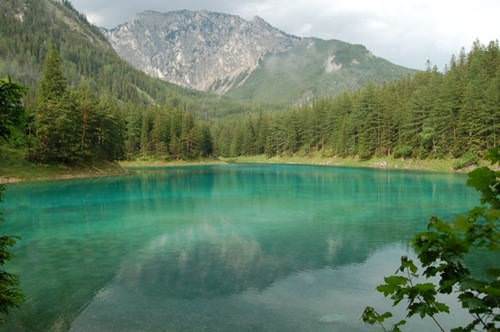 austria_lake_1_d.jpg