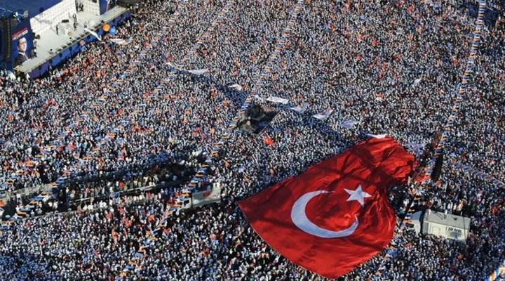 AK Parti hepsini geride bıraktı