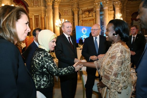 Erdoğan Dünya liderlerini mehterle karşıladı