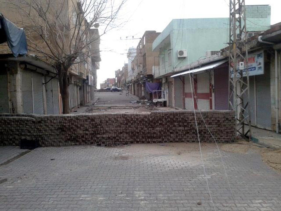 Mardin Derik'te operasyonlar sürüyor!