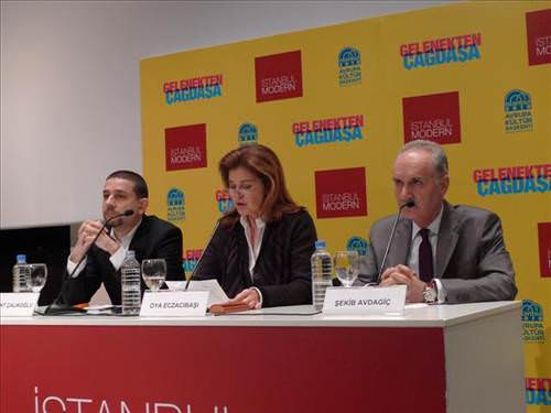 "Gelenekten Ça�da�a" sergisinden kareler