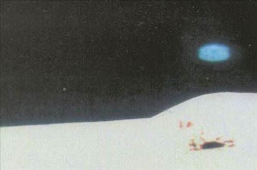 NASA'nın Fotoğraflarındaki UFO'lar!
