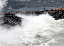 Marmara Denizi'nde f�rt�na