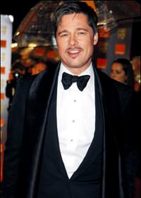 Brad Pitt �niversiteye 600 bin $ ba��� yapt�