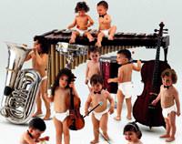 Bu orkestra yerinde duram�yor