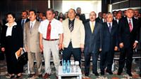 Vergi denetmenleri de yeniden yap�lanmaya 'art�k yeter' dedi