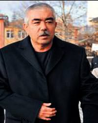 �zbek general Dostum Ankara'da villa ar�yor
