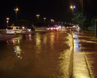 Kartal sahil yolunu su bast�
