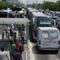 2,5 milyon liral�k metrob�s yolda kald�