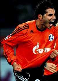 �st�nel Schalke'ye rest �ekti
