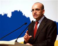 Maliye Bakan�: "En k�t� d�nem geride kald�"