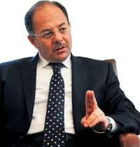 '25 y�ll�k hekimim bir evim bile yok!'
