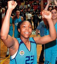 Aslan'�n g�z� Pondexter'da